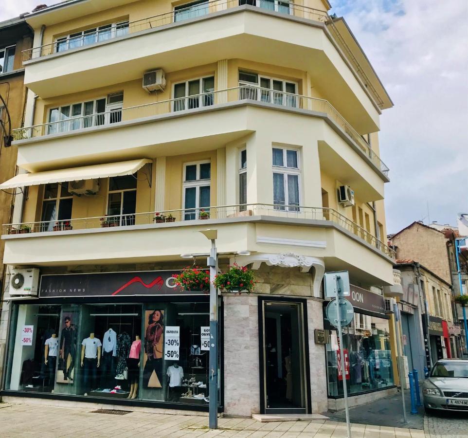 Luxury Nevena - Bogoridi Super Centre Burgas