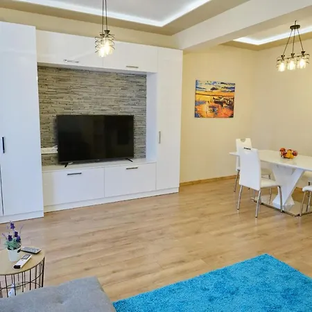 Luxury Nevena Apartment - Bogoridi Super Centre Burgas Exterior photo